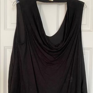 Long Sleeveless tunic